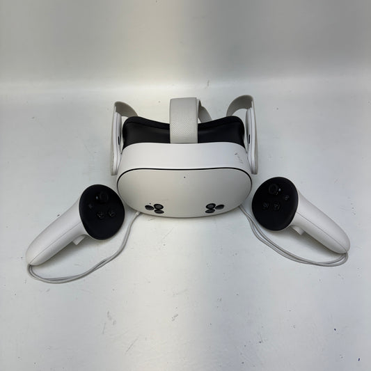 Meta Quest 3S 128GB Standalone All-in-One VR Headset P97