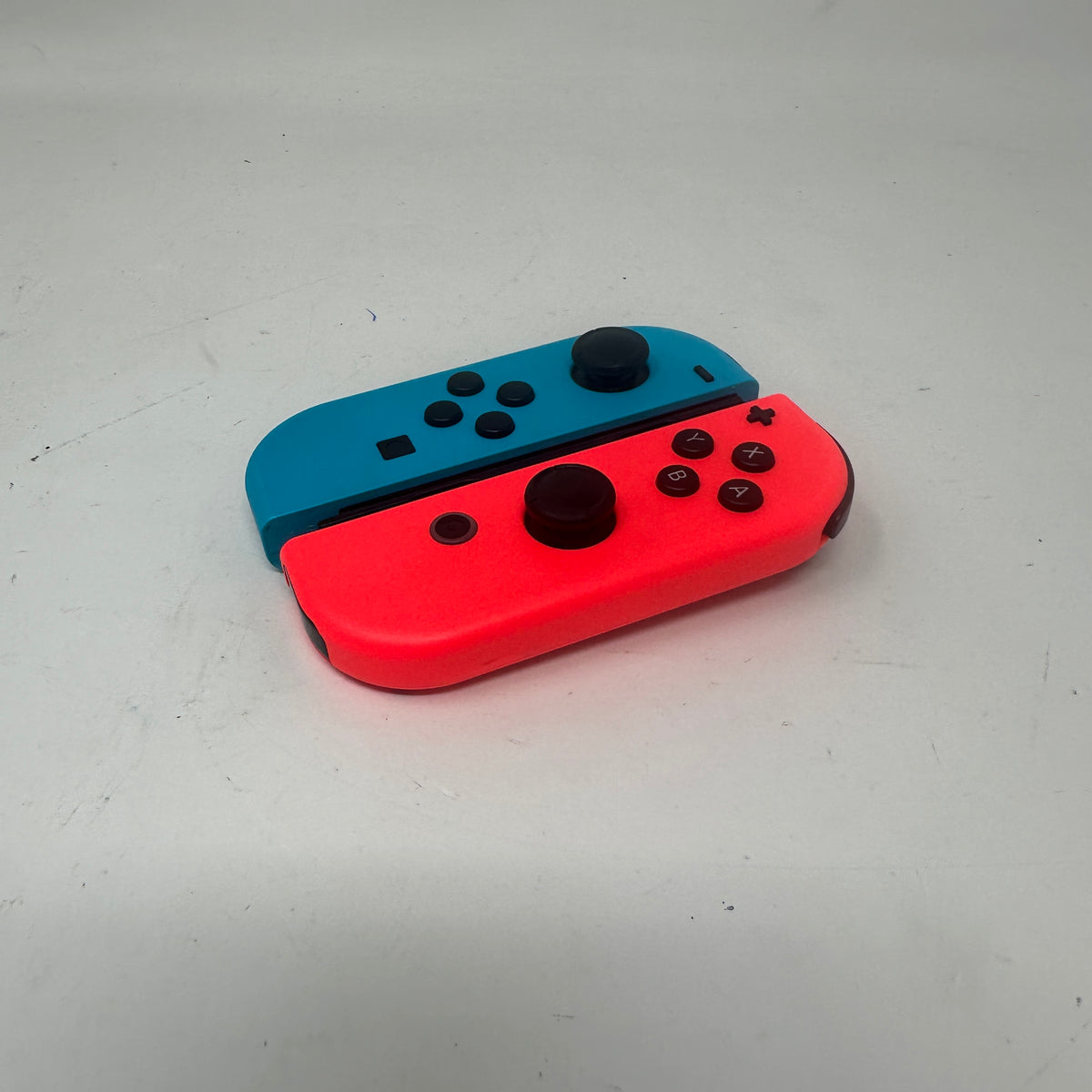 Nintendo Switch Joy-Cons Pair Controller HAC-015/HAC-016 Neon Red/Neon Blue