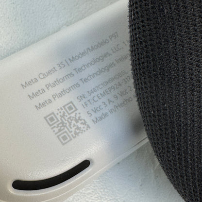 Meta Quest 3S 128GB Standalone All-in-One VR Headset P97