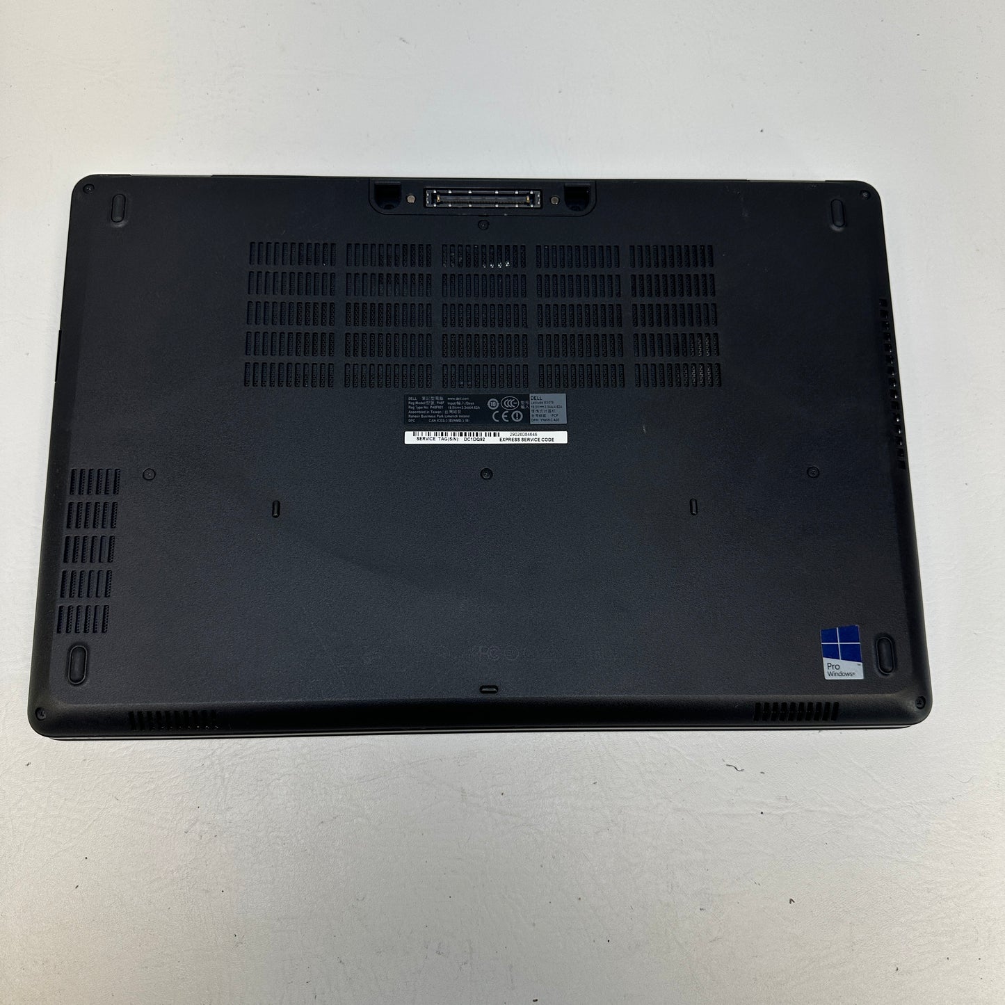 Dell Latitude E5570 15.6" i7-6820HQ 2.7GHz 16GB RAM 256GB SSD AMD Radeon R9 