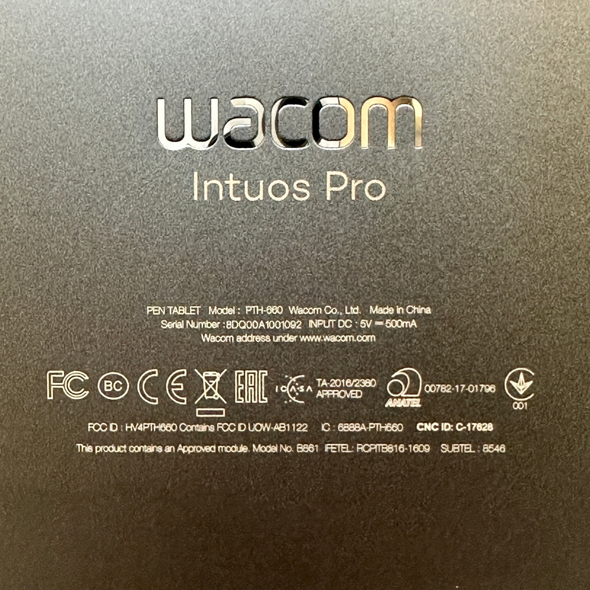 Wacom Intuos Pro Medium PTH-660 Graphics Drawing Tablet Black