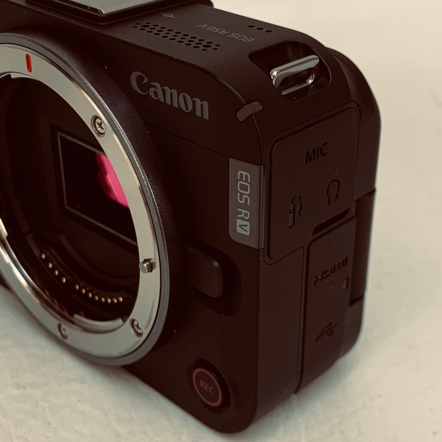 Canon EOS R50V 24.2MP Mirrorless Interchangeable Lens Camera Body