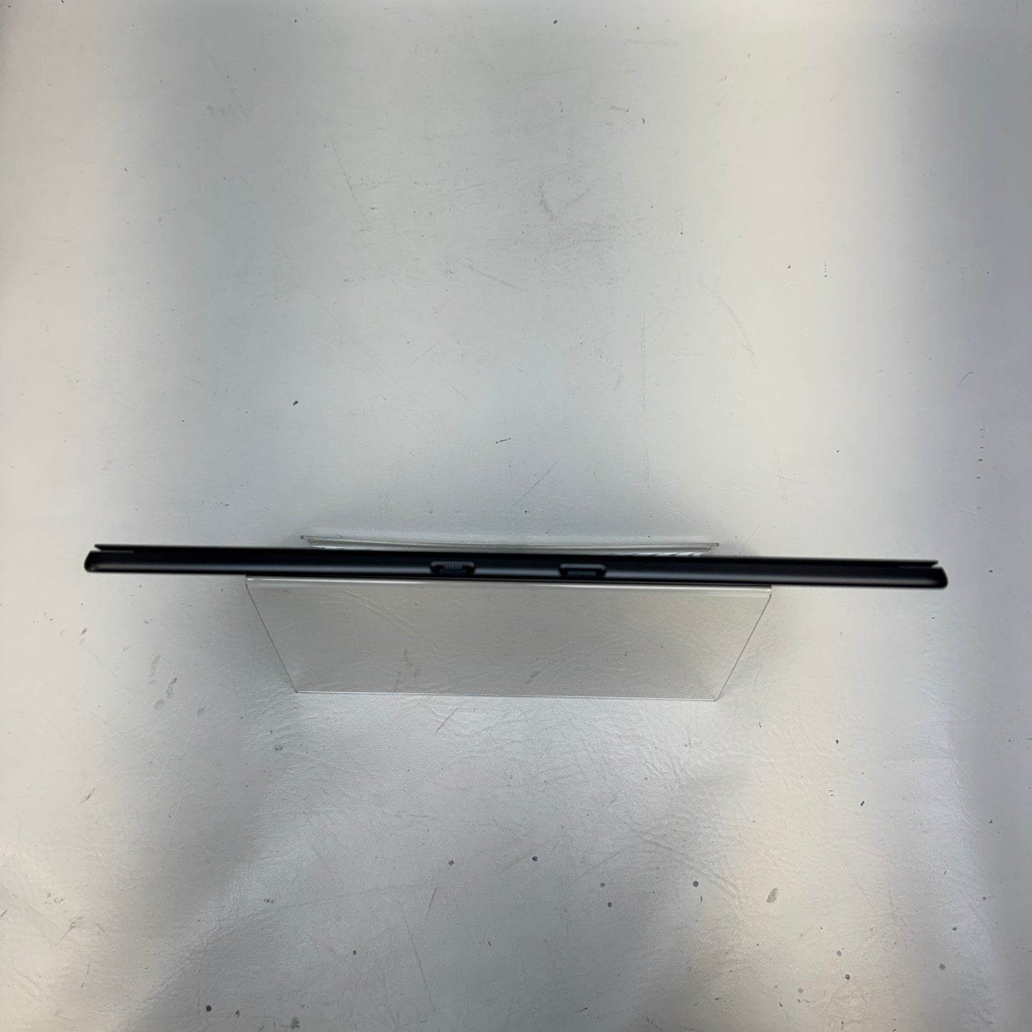 Microsoft Surface Pro 9 2038 13" i7-1265U 2.7GHz 16GB RAM 256GB SSD