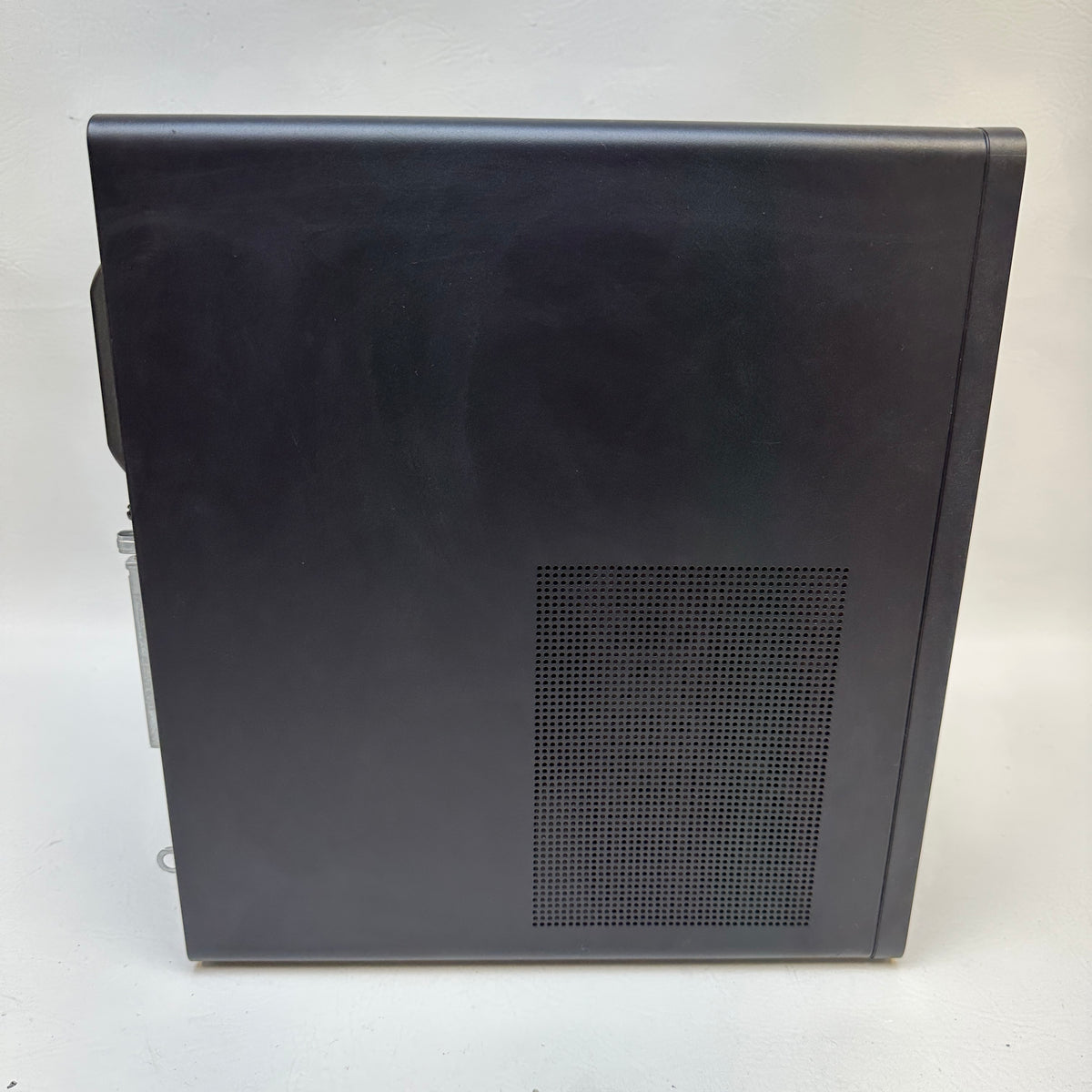 HP M01-F3xxx 9026OPD Ryzen 5 5600G 3.90GHz 12GB RAM 512GB SSD