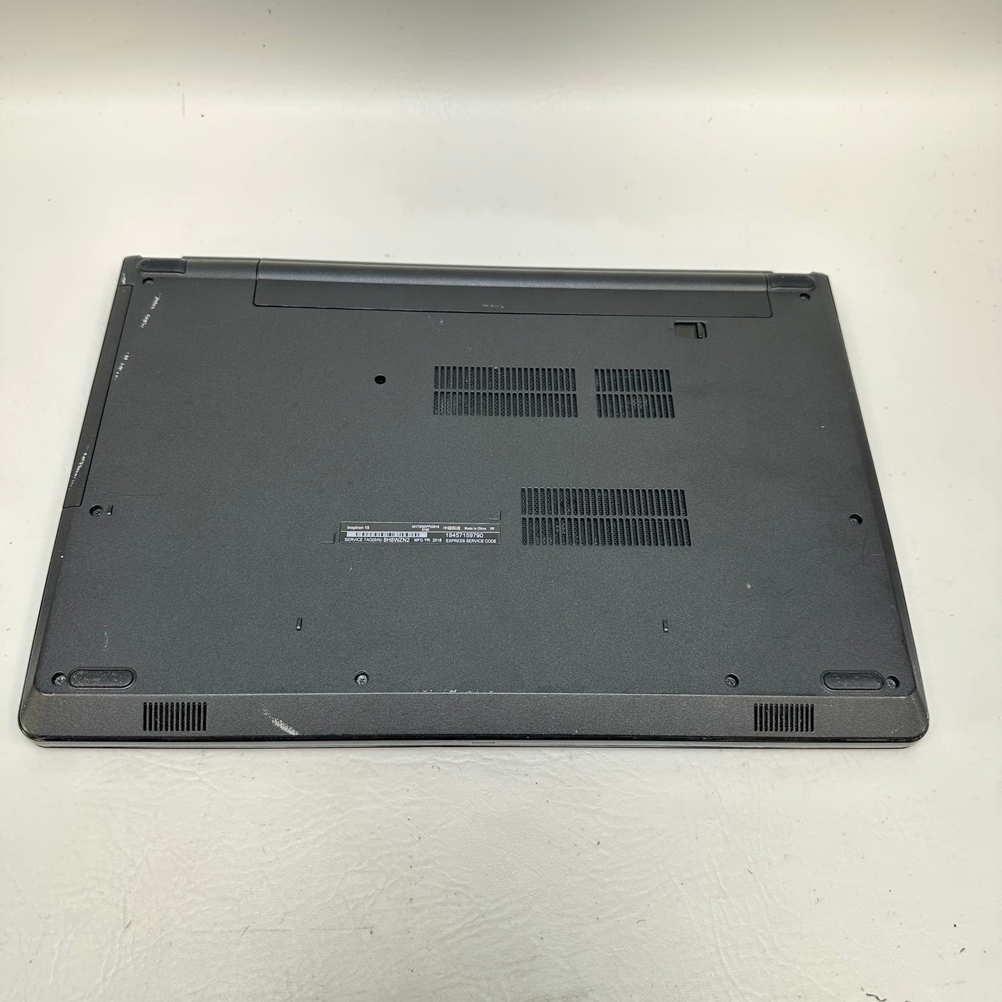 Dell Inspiron 15 3567 15.6" i5-7200U 2.5GHz 8GB RAM 256GB SSD