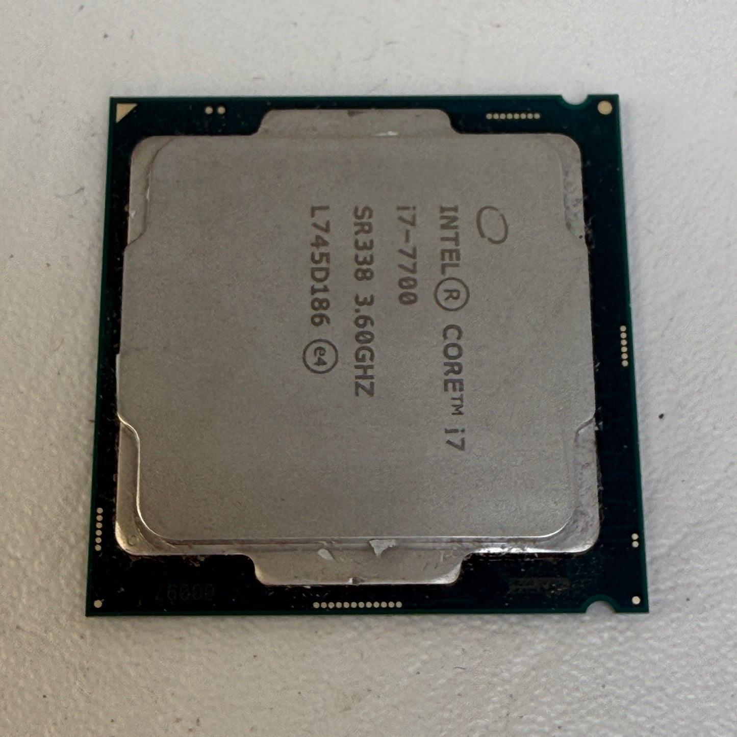 Intel Core i7-7700 3.60GHz Quad Core SR338 8 Thread LGA 1151