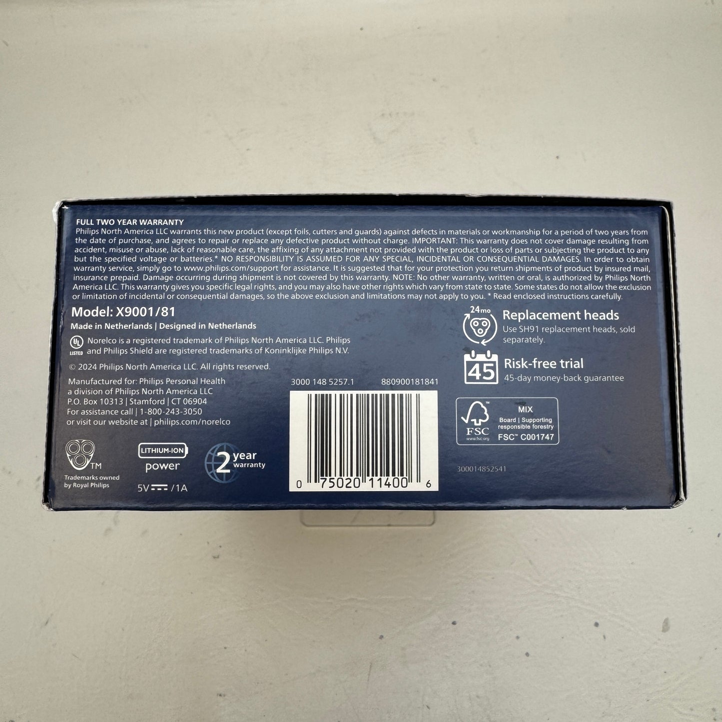 New Philips Norelco i9000 Wet & Dry Electric Shaver X9001/81