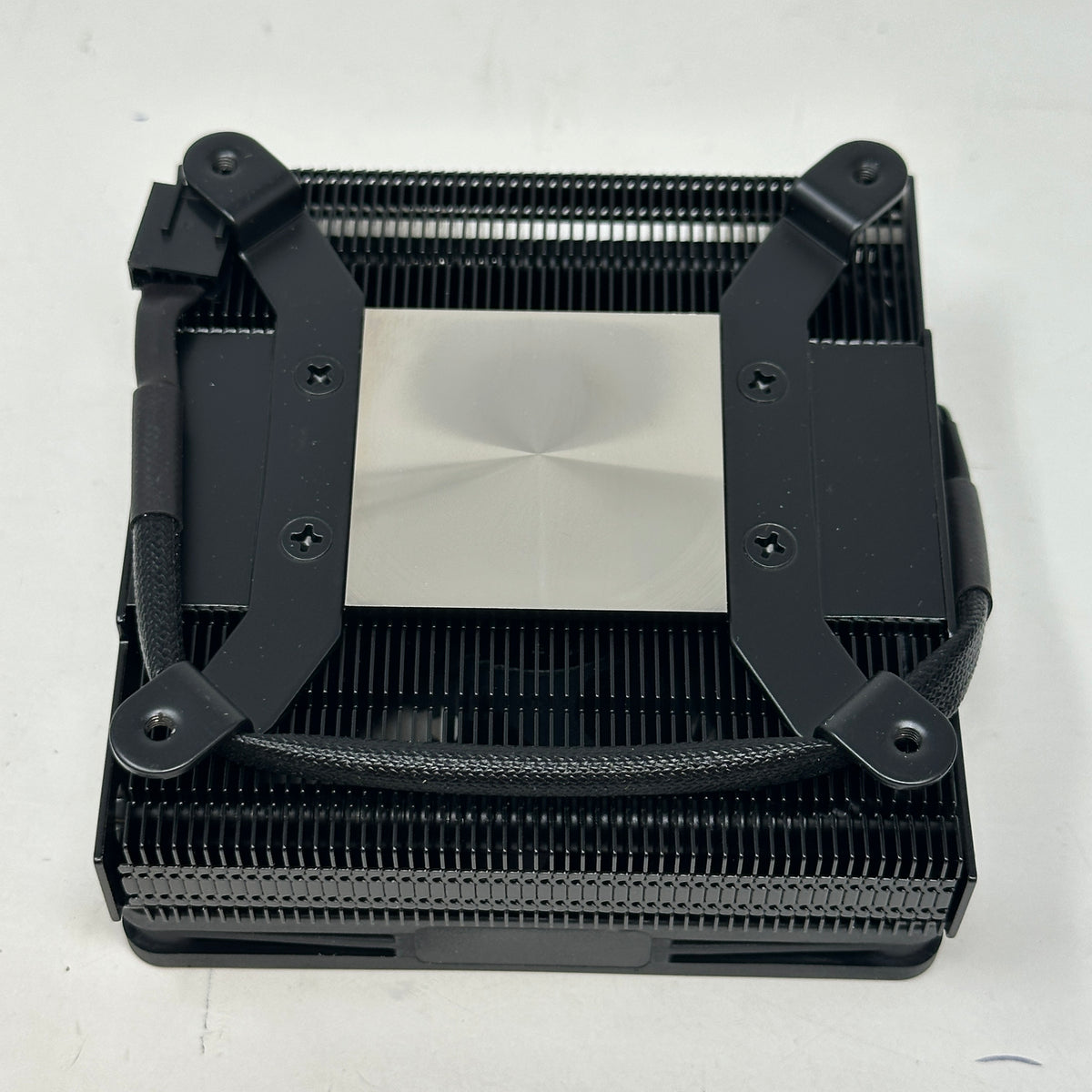 New Noctua NH-L9i chromax.black NH-L9I CH.BK Low Profile CPU Cooler SFF Mini ITX