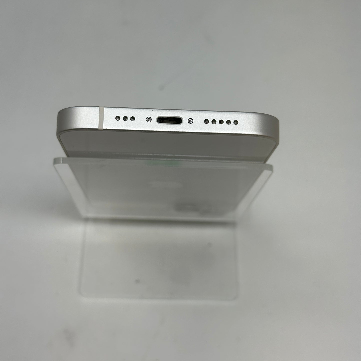 Factory Unlocked Apple iPhone 13 128GB Starlight ML953LL/A