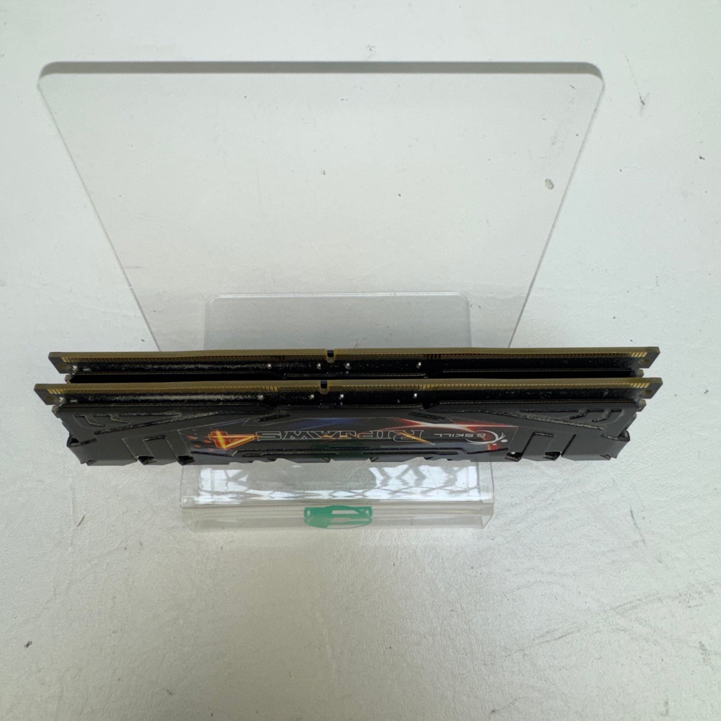 G.Skill RipJaws 4 16GB (2x8GB) RAM DDR4 3000MHz F4-3000C15D-16GRKB