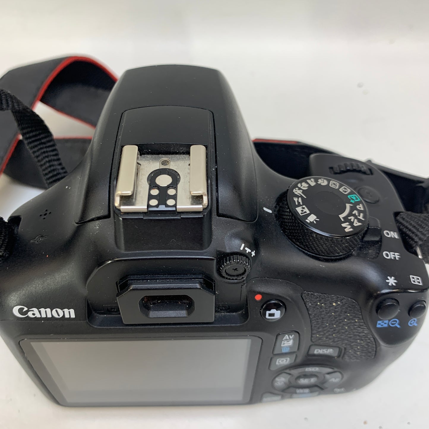 Canon EOS 1300D 18.0MP Digital SLR DSLR Camera w/Canon EF-S 24mm 1:2.8 STM Prime Lens