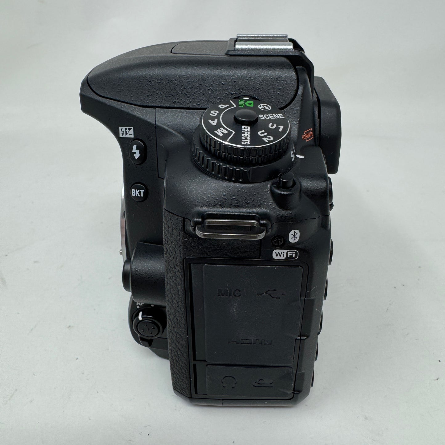 Nikon D7500 20.9MP 4K Digital SLR DSLR Camera Body
