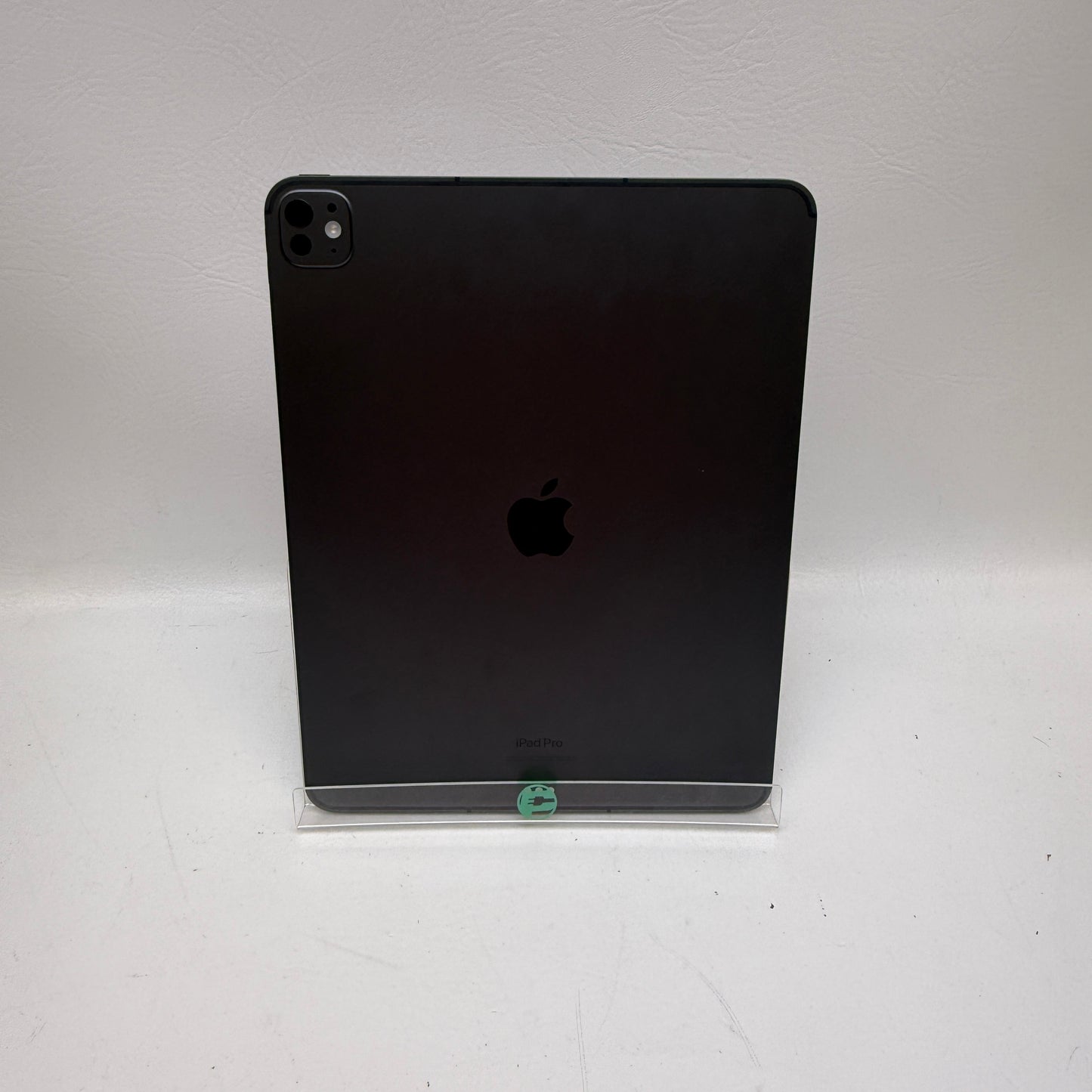 Unlocked Apple iPad Pro 13" M4 1TB Space Black MVXW3LL/A