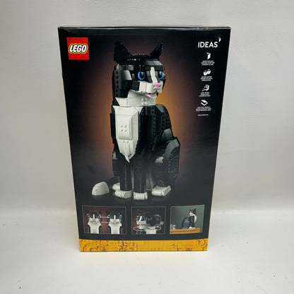 New Lego Ideas Tuxedo Cat Building Kit 21349