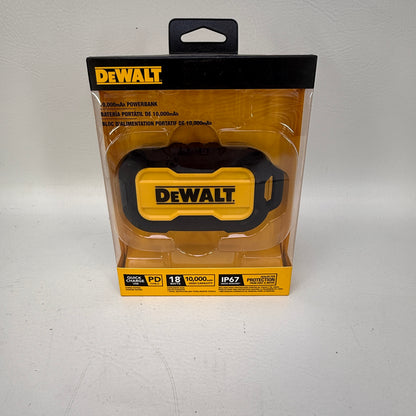 New DEWALT 10,000 mAh 2-Port Power Bank DXMA2151643
