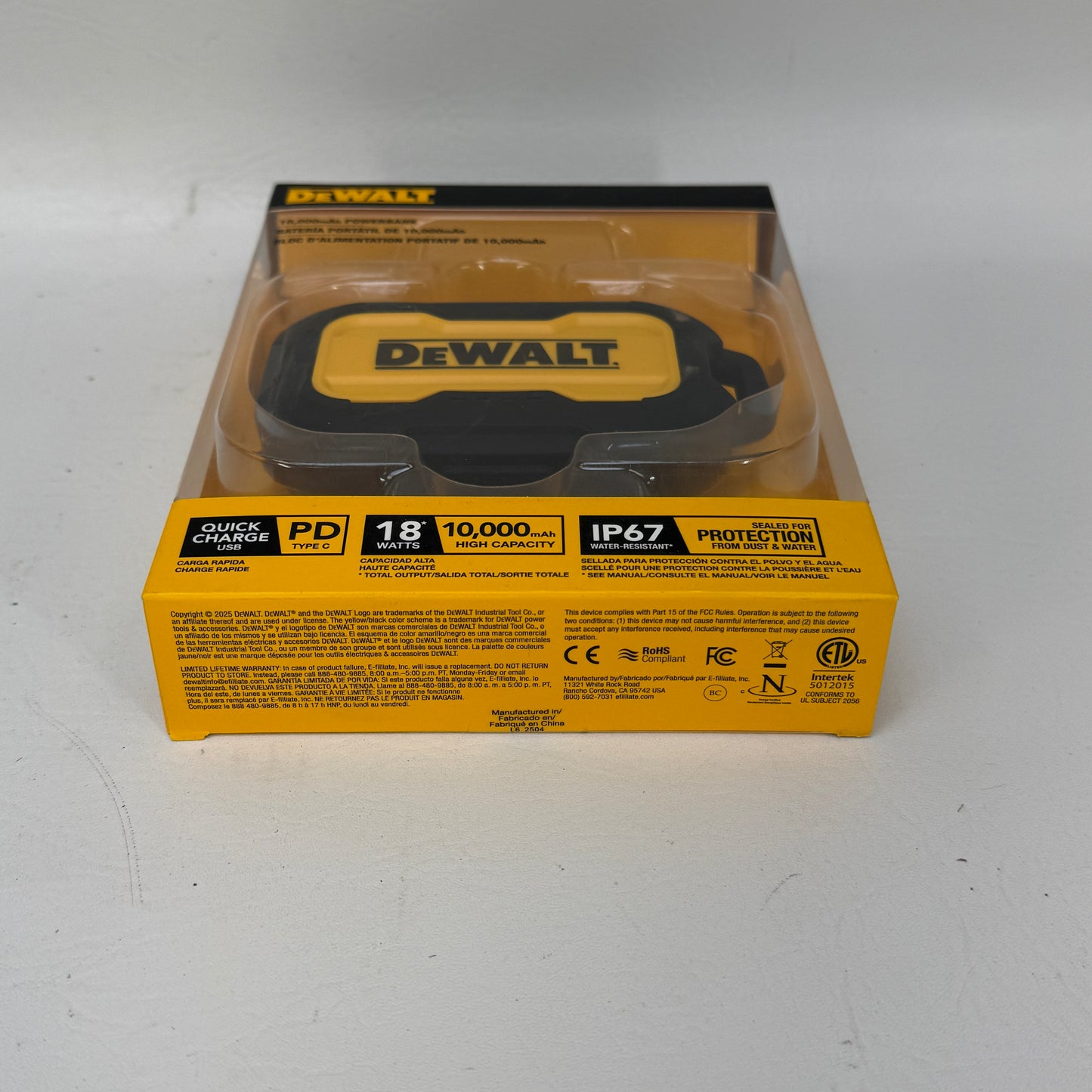 New DEWALT 10,000 mAh 2-Port Power Bank DXMA2151643