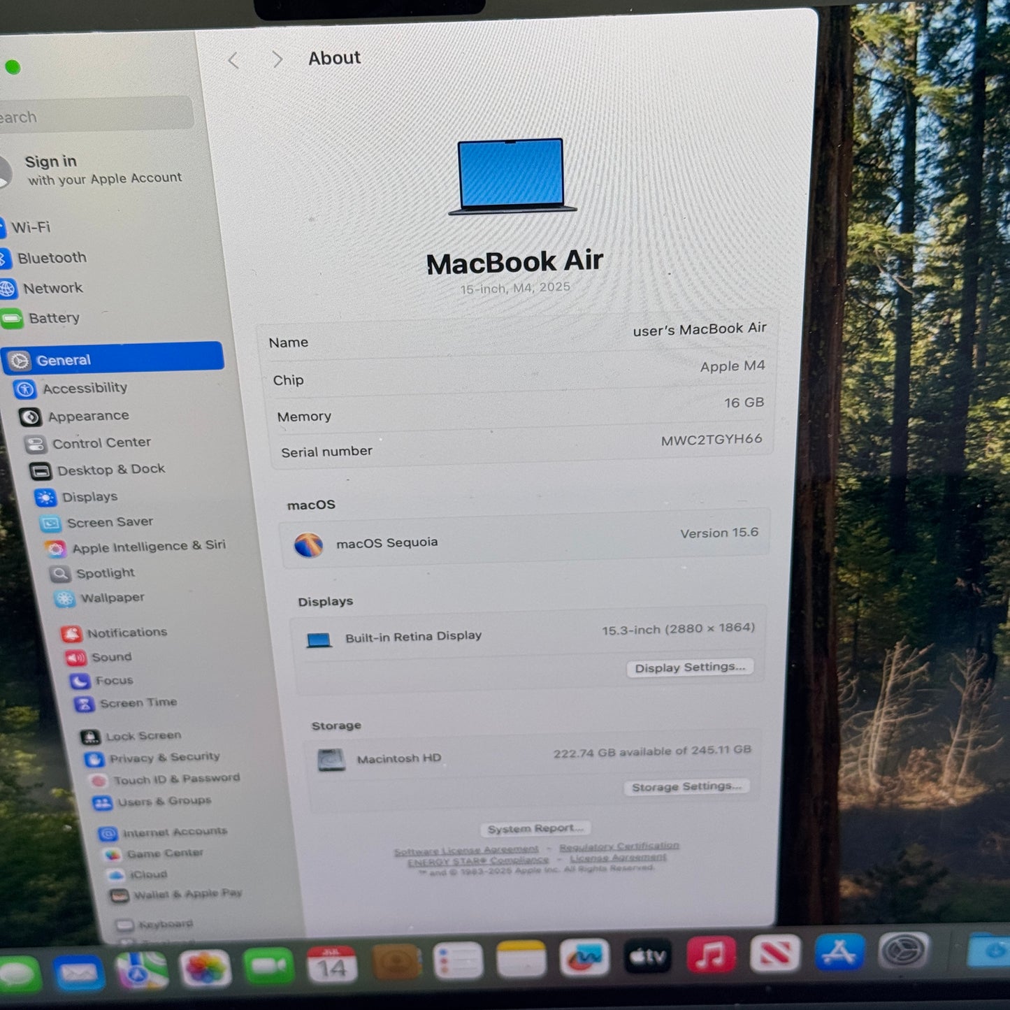 2025 Apple MacBook Air 15" M4 10C GPU 4.5GHz 16GB RAM 256GB SSD MW1L3LL/A