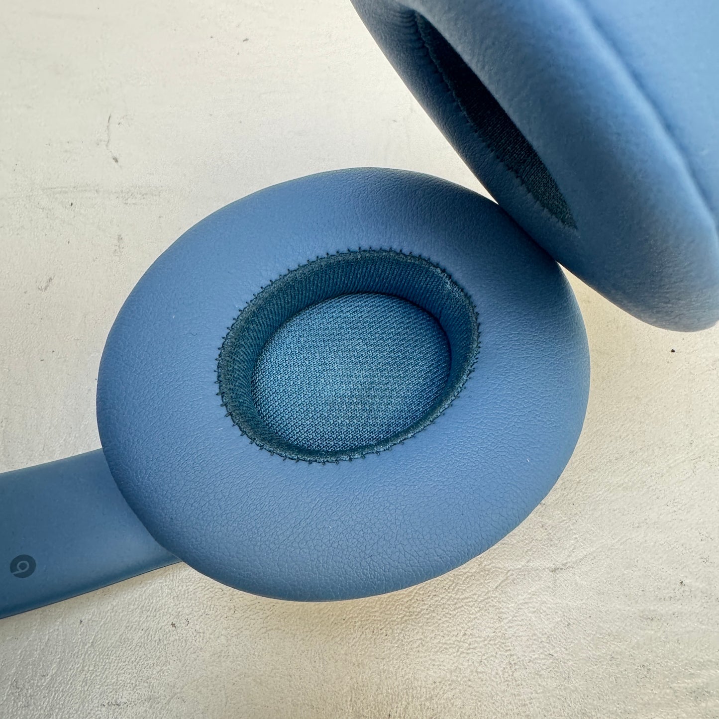 Beats Solo4  Wireless On-Ear Bluetooth Headphones Slate Blue A3140