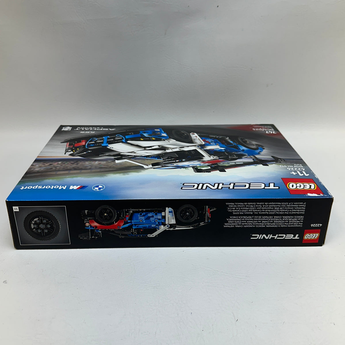 New LEGO BMW M4 GT3 EVO Race Car 42226 TECHNIC Licensed Vehicles 747 pcs
