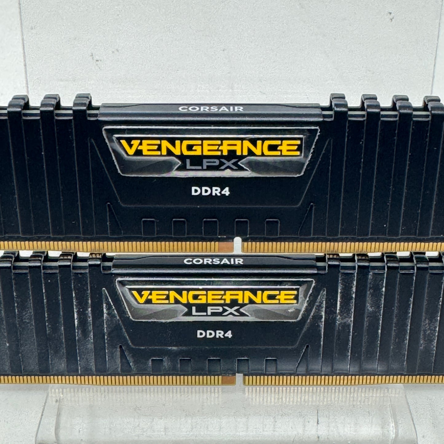 Corsair Vengeance LPX 16GB (2x8GB) RAM DDR4 2666MHz CMK16GX4M2Z2666C16