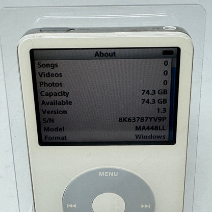 Apple iPod Classic 5th Gen 80GB White MA448LL