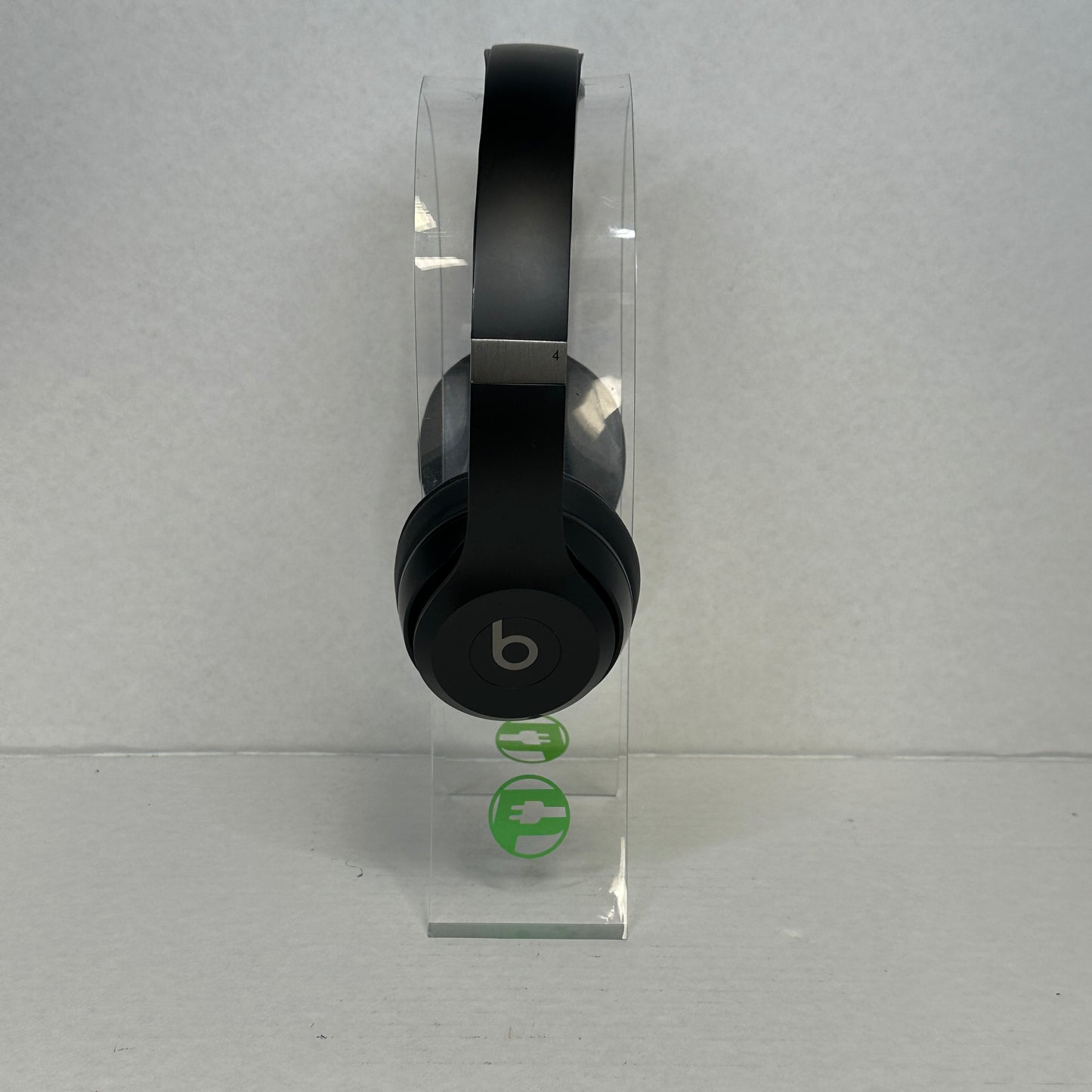 Beats Solo4  Wireless On-Ear Bluetooth Headphones Black A3140
