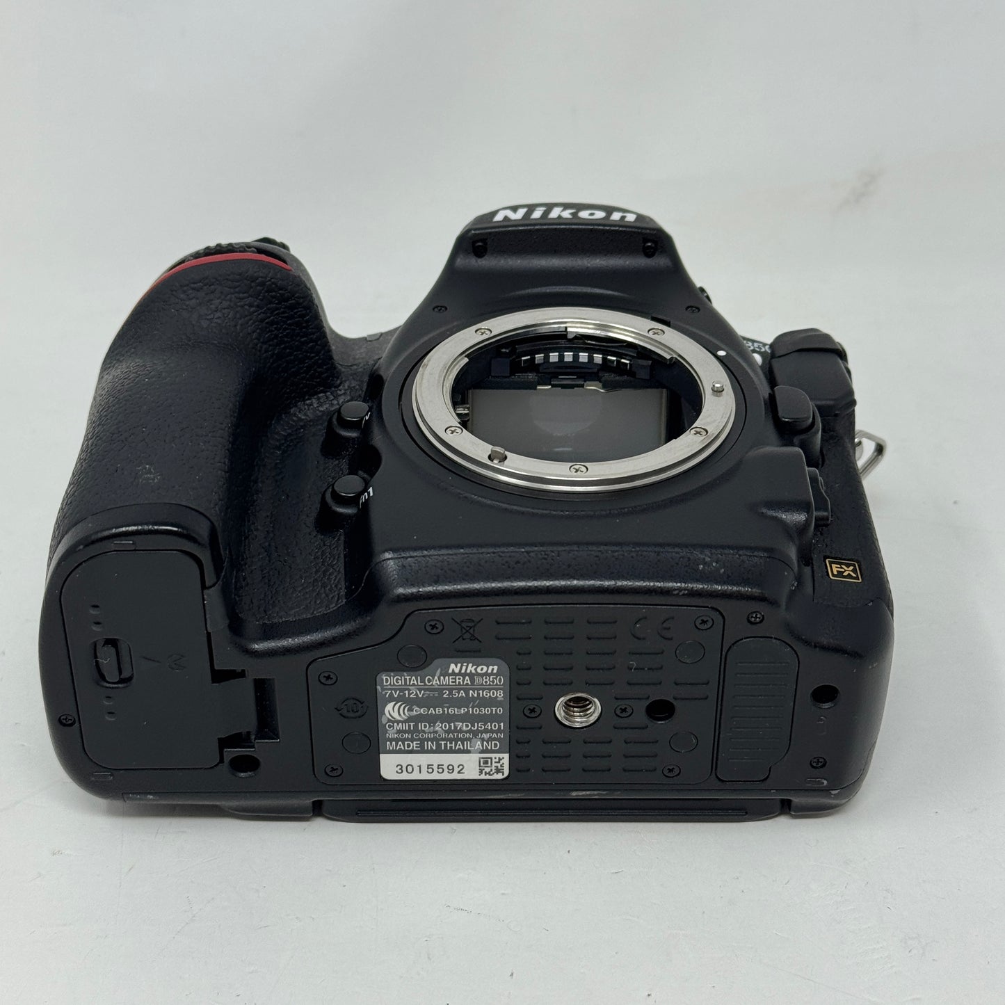 Nikon D850 45.7 MP Digital Single-Lens Reflex (DSLR) Camera