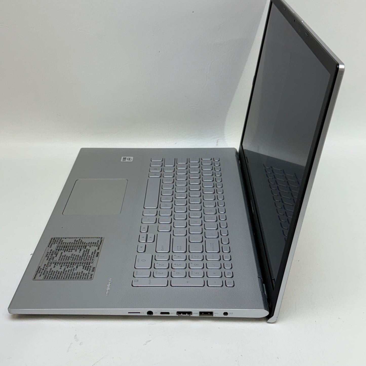 Asus Vivobook 17 X712J 17.3" i5-1035G1 1.0GHz 12GB RAM 1TB HDD