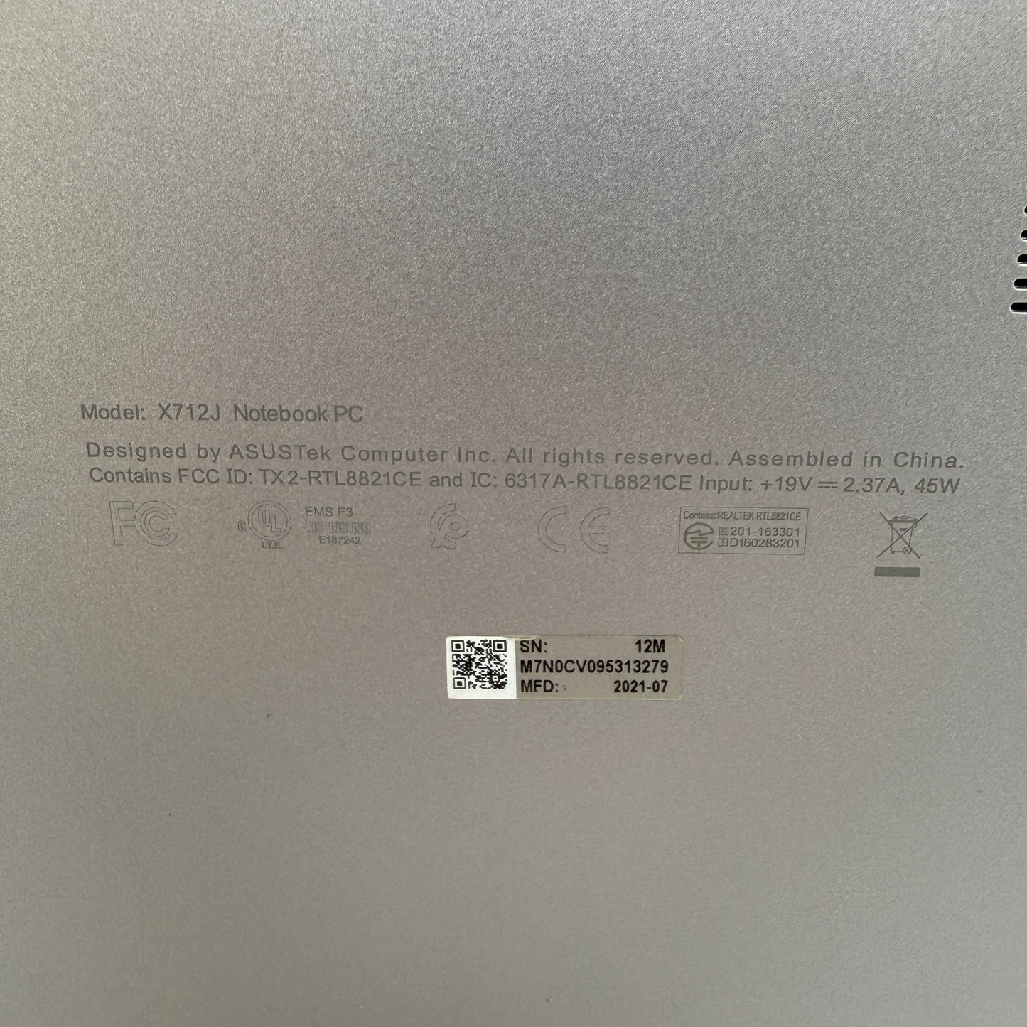 Asus Vivobook 17 X712J 17.3" i5-1035G1 1.0GHz 12GB RAM 1TB HDD