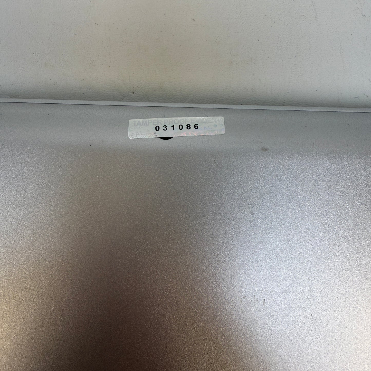 Asus Vivobook 17 X712J 17.3" i5-1035G1 1.0GHz 12GB RAM 1TB HDD