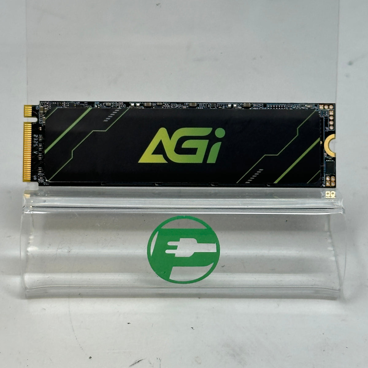 AGI 1TB M.2 NVMe Gen 4.0 x4 SSD 2.5" Solid State Drive AGI1TB043AI818