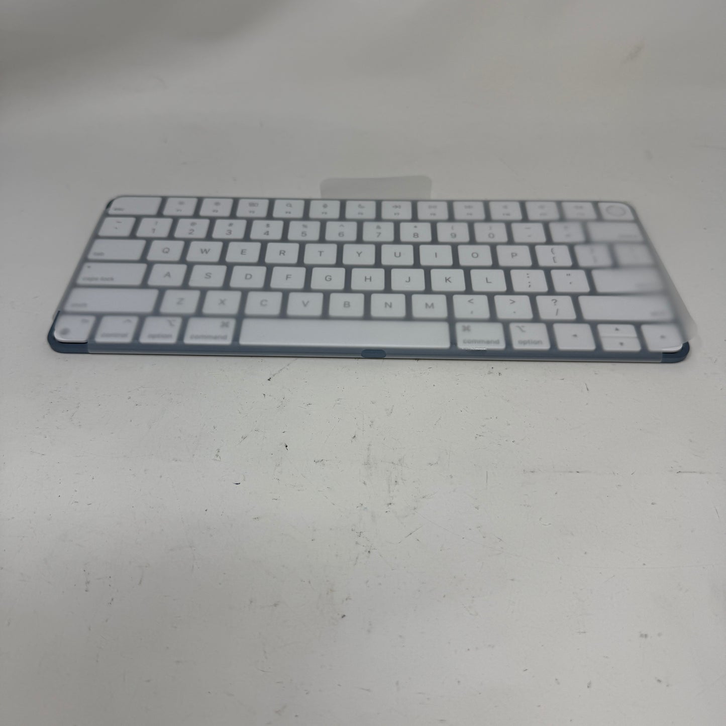 Apple 0.12 W Magic Keyboard (USB-C) with Touch ID A2449 White