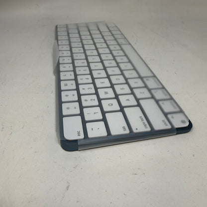 Apple 0.12 W Magic Keyboard (USB-C) with Touch ID A2449 White