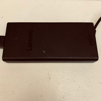 Lenovo legion 7 16IAX10 16" Core Ultra 9 275HX 2.7GHz 32GB RAM 1TB SSD GeForce 