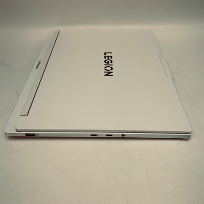 Lenovo legion 7 16IAX10 16" Core Ultra 9 275HX 2.7GHz 32GB RAM 1TB SSD GeForce 
