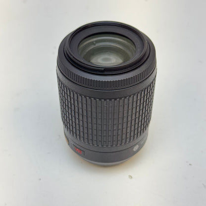 Nikon AF-S DX NIKKOR 55-200mm f/4.5-5.6 G ED Auto & Manual Lens F