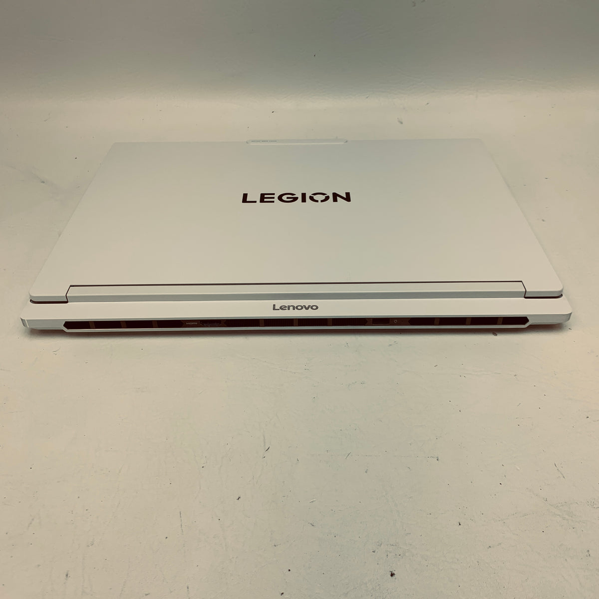 Lenovo legion 7 16IAX10 16" Core Ultra 9 275HX 2.7GHz 32GB RAM 1TB SSD GeForce 
