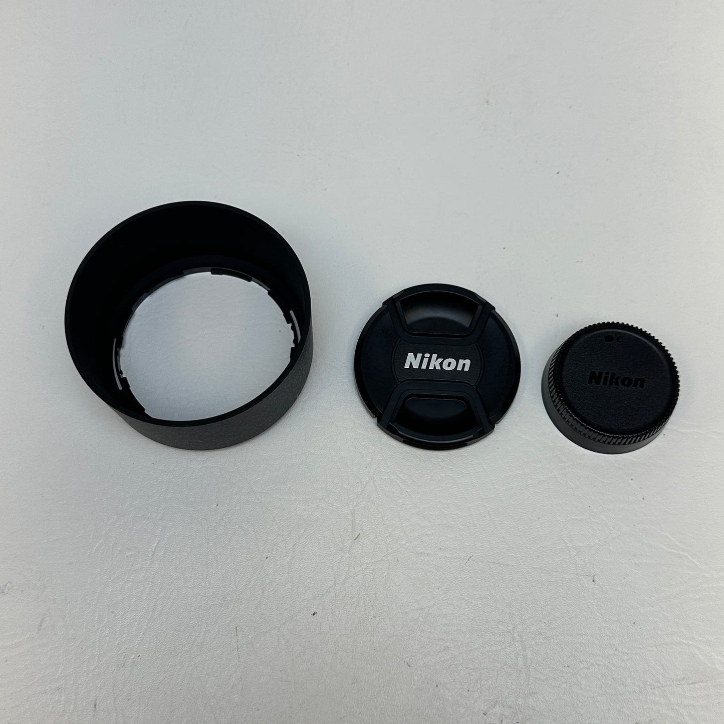 Nikon AF-S NIKKOR 85mm f/1.8 Auto & Manual Lens F