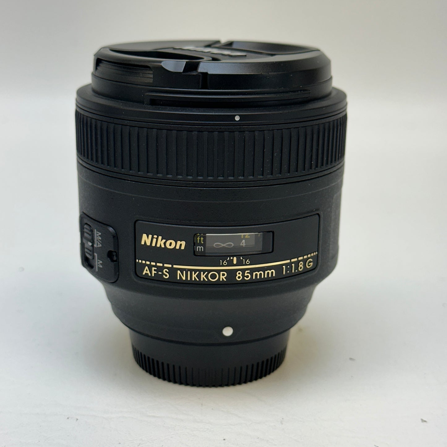 Nikon AF-S NIKKOR 85mm f/1.8 Auto & Manual Lens F