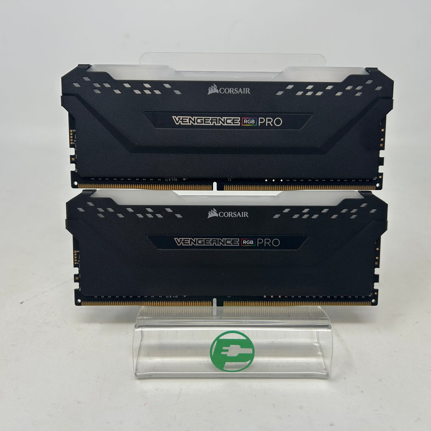 Corsair Vengeance RGB Pro 16GB (2x8GB) RAM DDR4 3000MHz CMW16GX4M2C3000C15