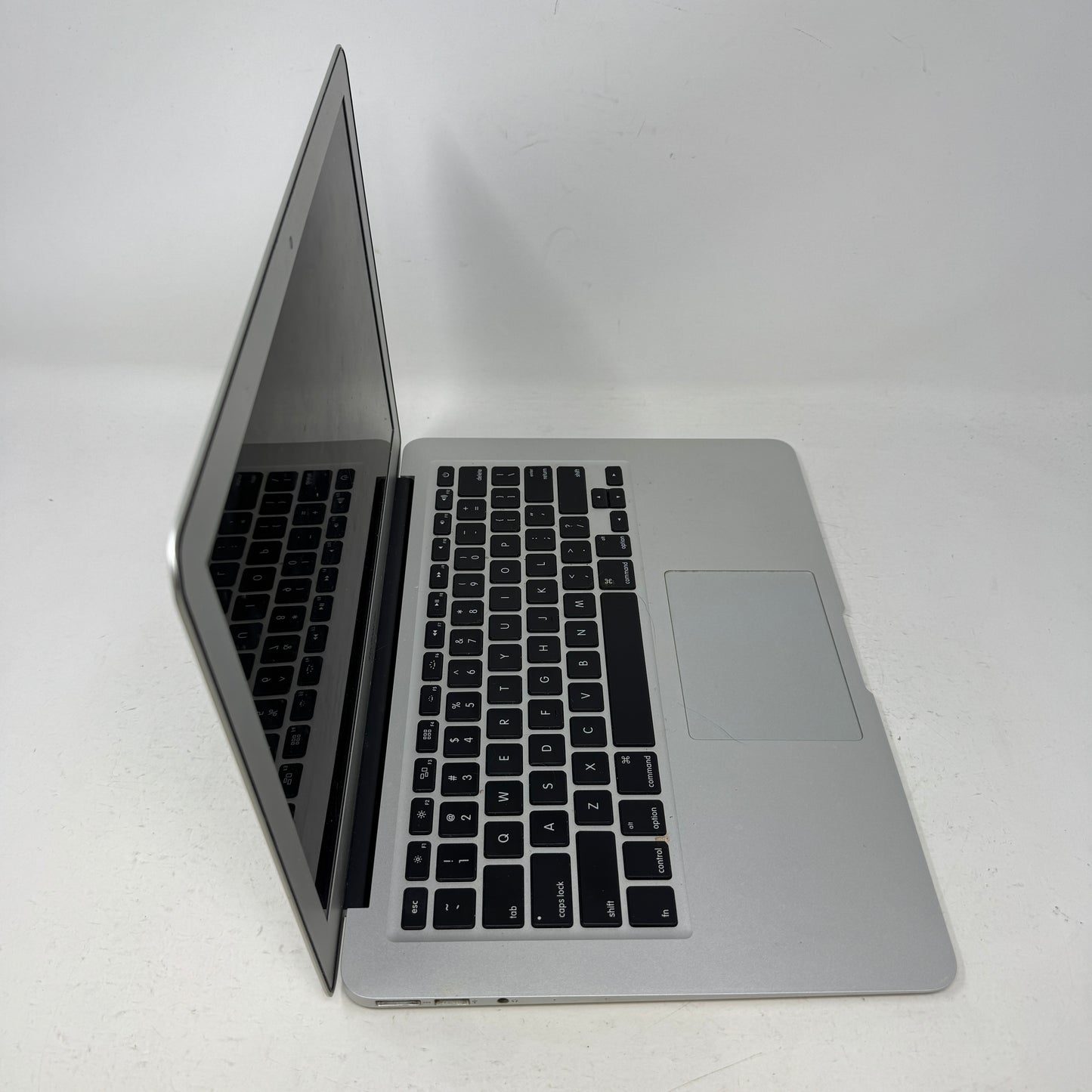 2017 Apple MacBook Air 13.3" i5 1.8GHz 4GB RAM 128GB SSD Silver A1466