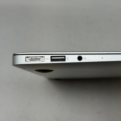 2017 Apple MacBook Air 13.3" i5 1.8GHz 4GB RAM 128GB SSD Silver A1466