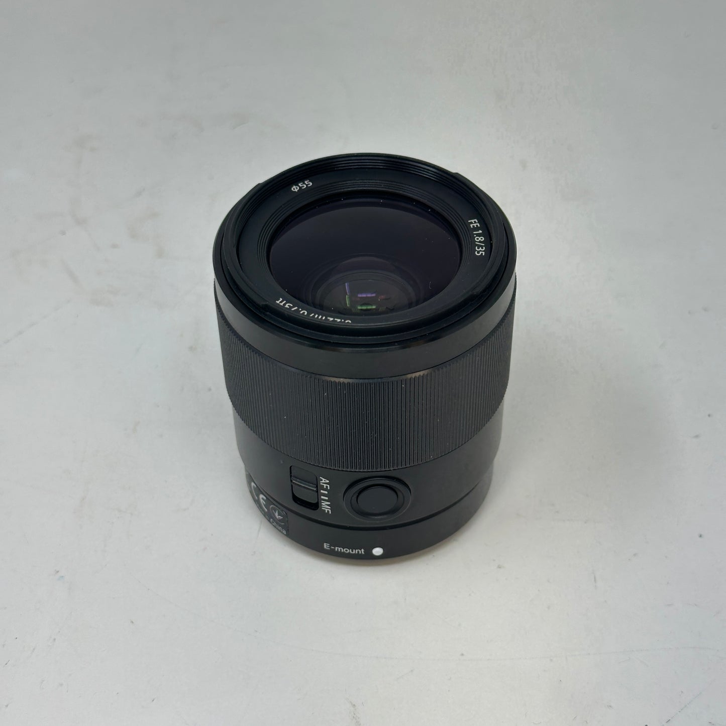Sony FE 35mm f/1.8 E-mount Standard / Prime SEL35F18F Auto & Manual Lens