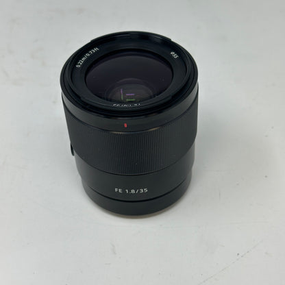 Sony FE 35mm f/1.8 E-mount Standard / Prime SEL35F18F Auto & Manual Lens