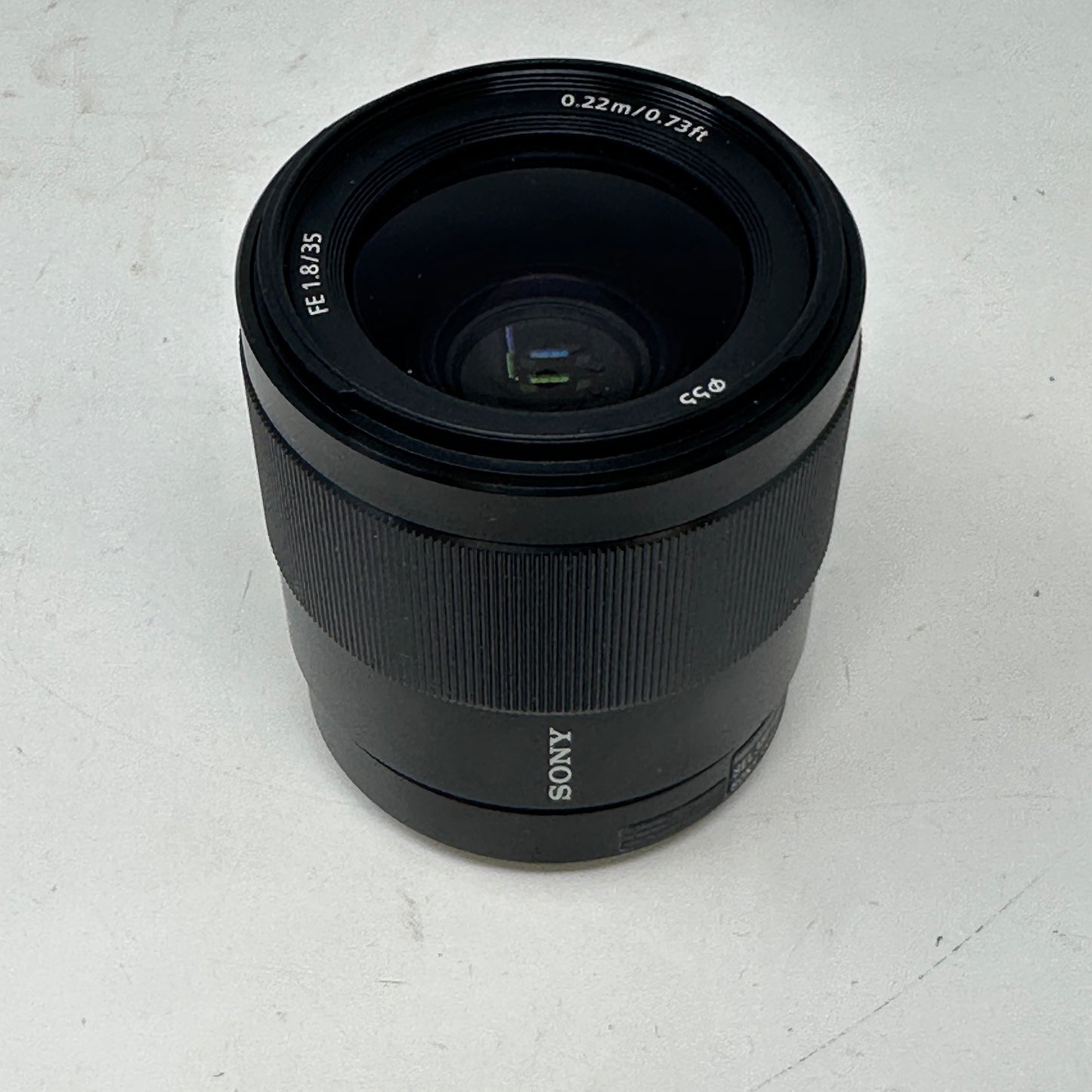 Sony FE 35mm f/1.8 E-mount Standard / Prime SEL35F18F Auto & Manual Lens
