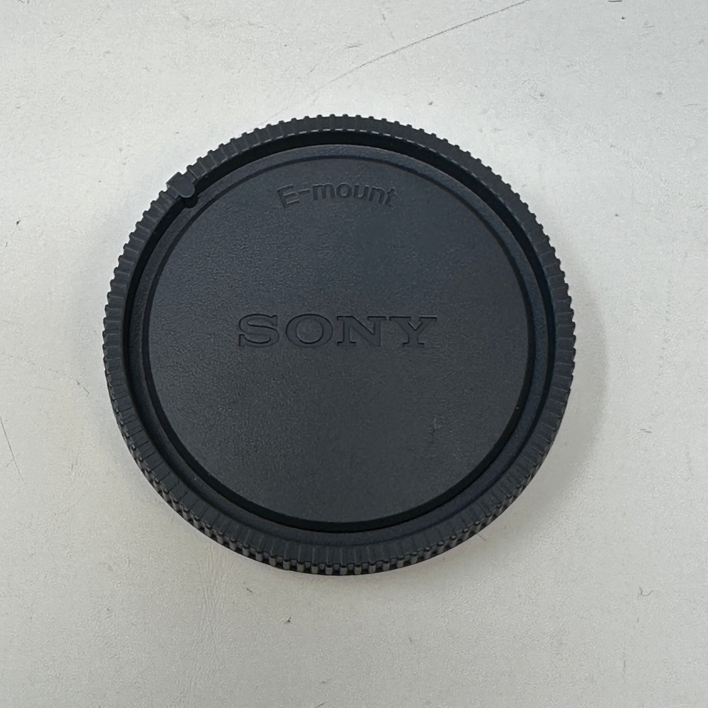 Sony FE 35mm f/1.8 E-mount Standard / Prime SEL35F18F Auto & Manual Lens