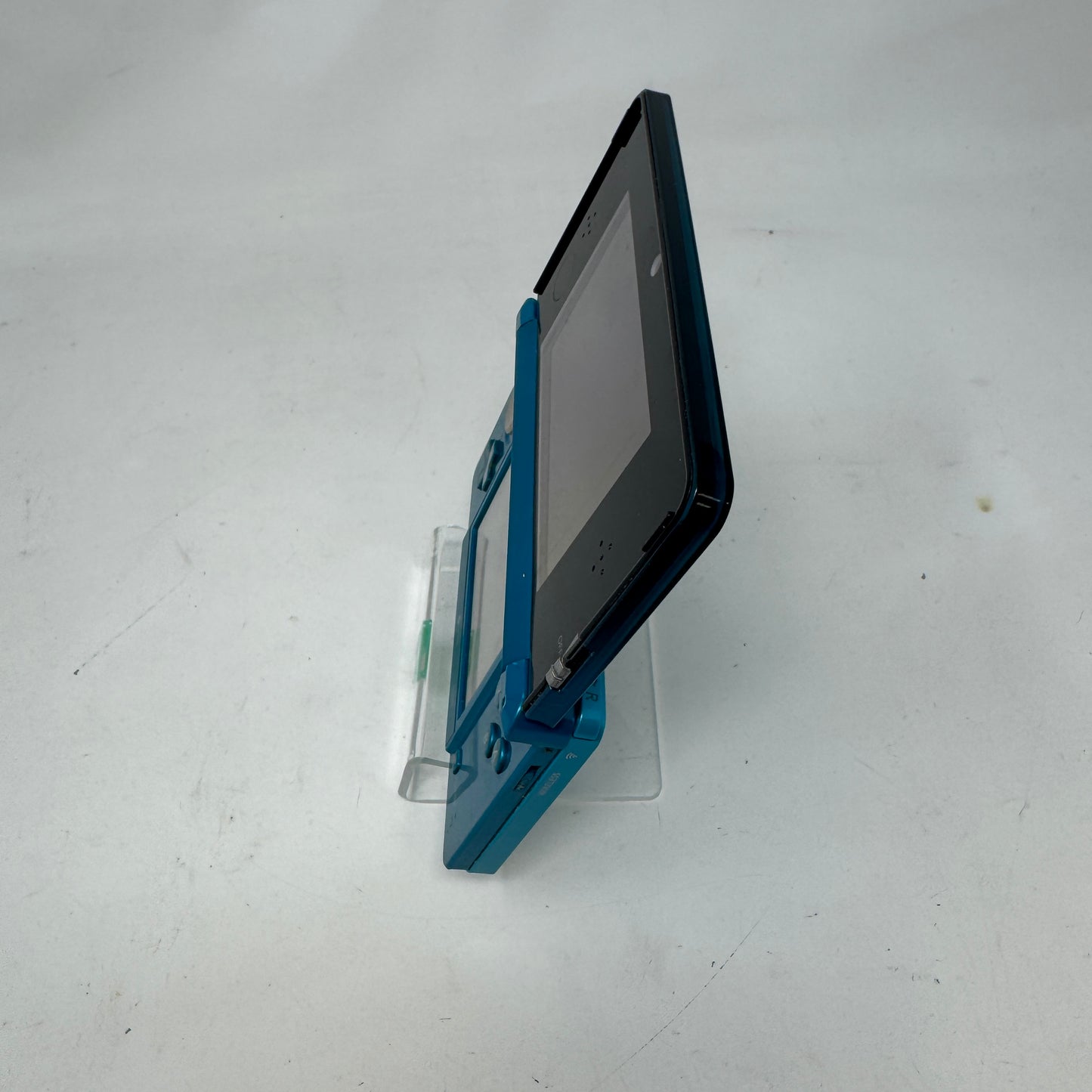 Nintendo 3DS Handheld Game Console CTR-001 Aqua Blue