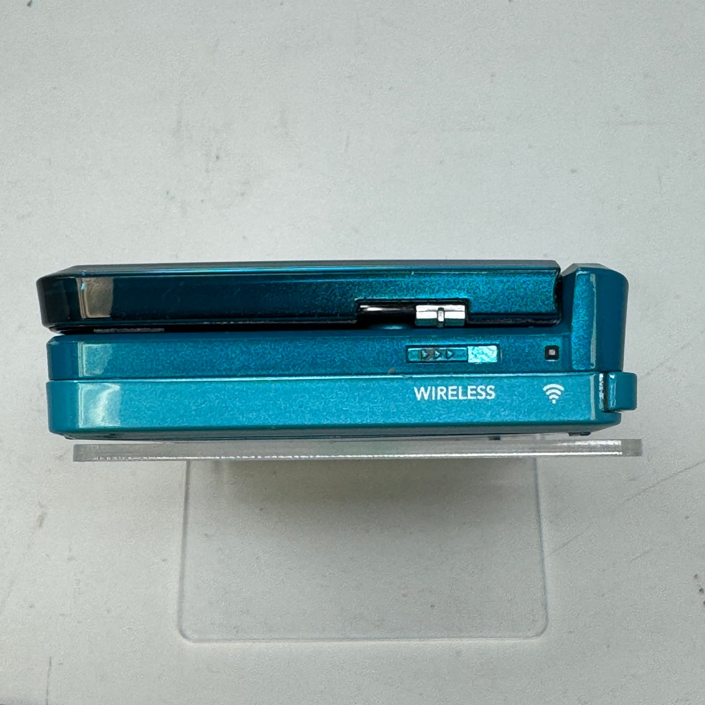 Nintendo 3DS Handheld Game Console CTR-001 Aqua Blue