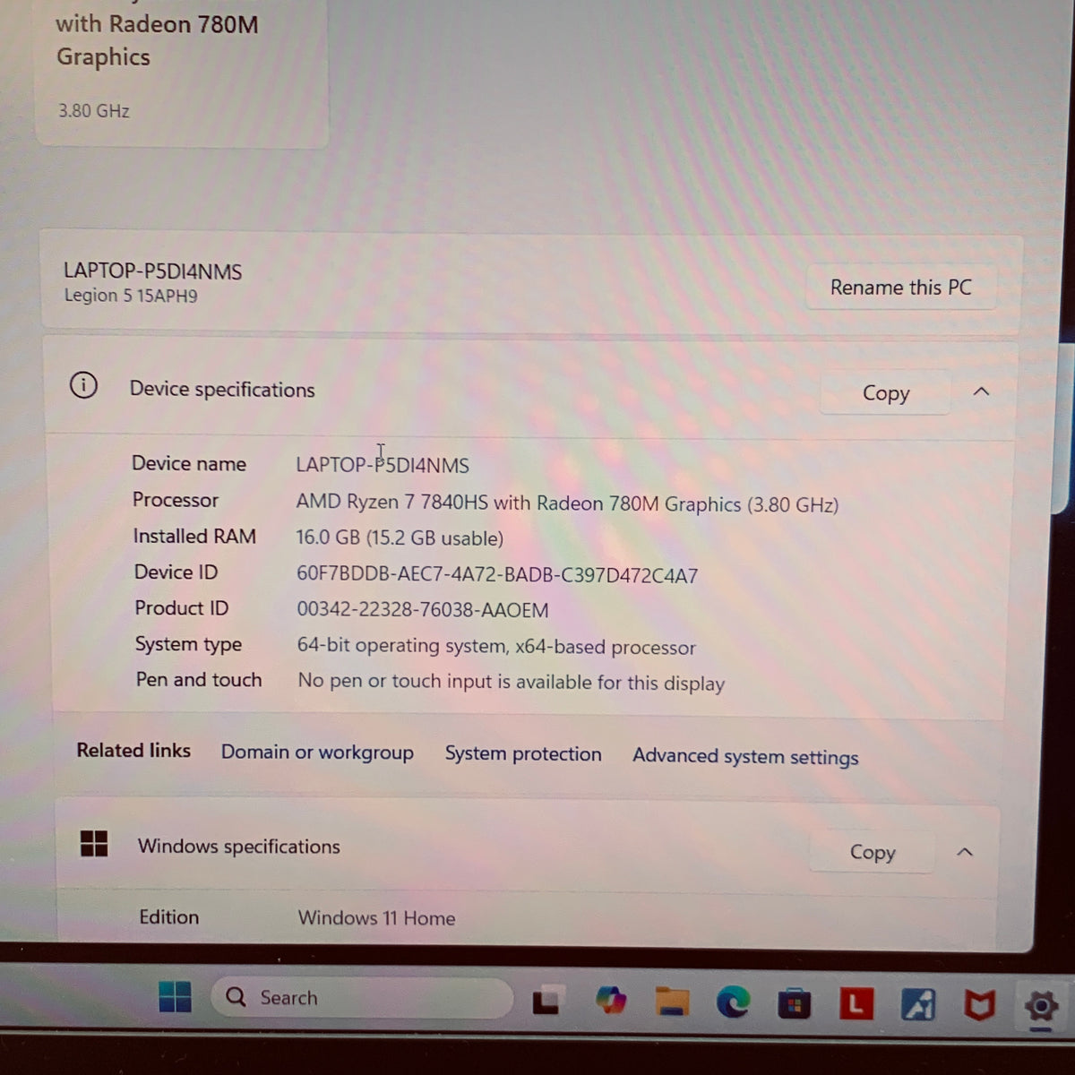 Lenovo Legion 5 15APH9 15.6" Ryzen 7 7840HS 3.8GHz 16GB RAM 512GB SSD GeForce 