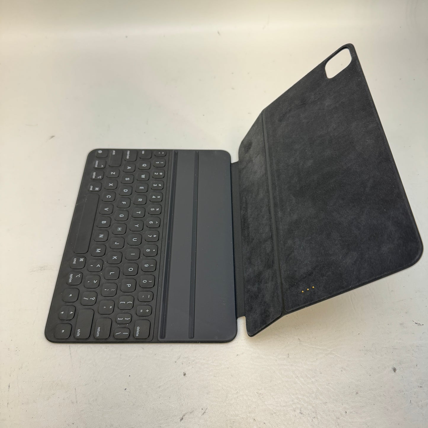 Apple Smart Keyboard Folio 11" Keyboard Folio Case Black A2038